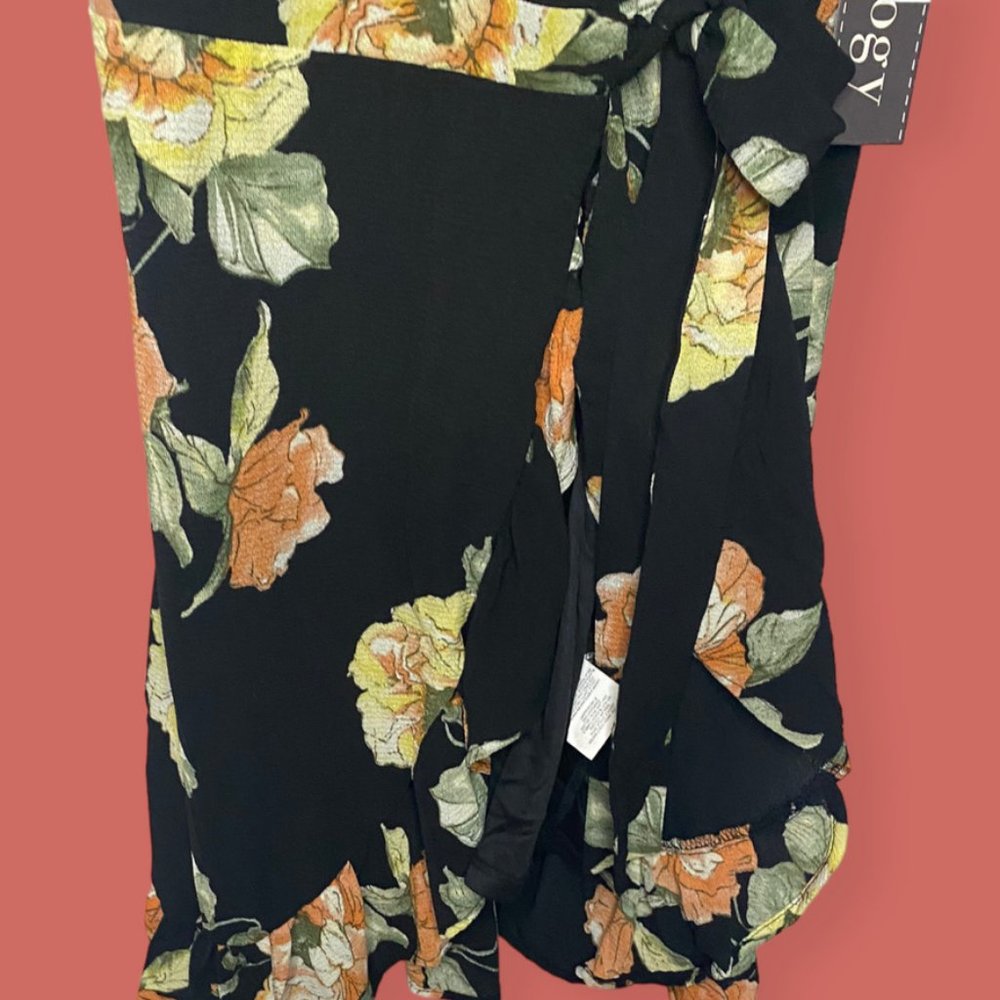 💐 NWT FLORAL RUFFLE WRAP DRESS BLACK ORANGE YELLOW LUXOLOGY SZ S - Picture 8 of 14